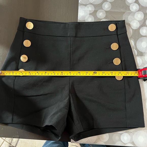 Express high-rise gold button shorts - Picture 7 of 7